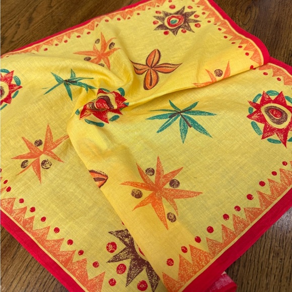 Vintage Guess & Benetton Scarves Lot, Autumn Berry Print & Retro Starburst - Picture 5 of 10